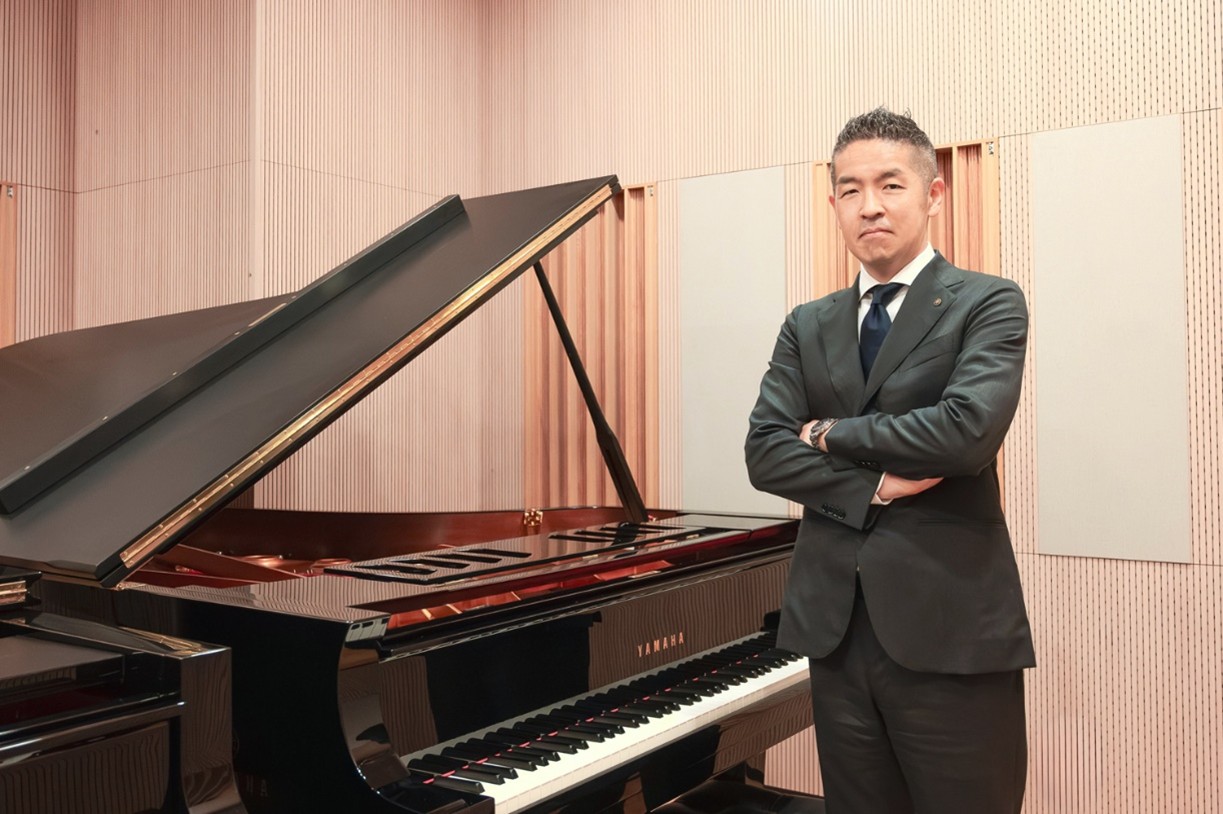 대표이사 스즈키 카즈나리